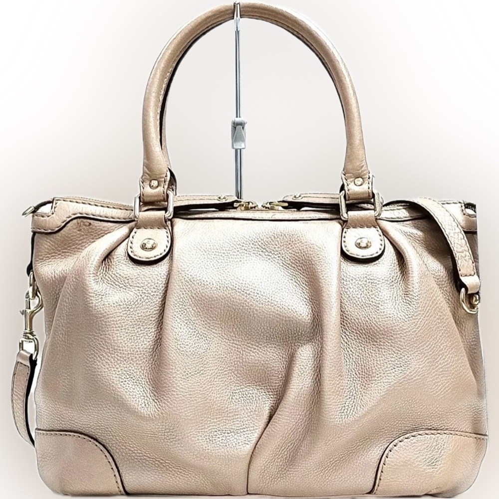 Gucci Sukey Light Metallic Pink Leather Handbag with Crossbody Strap - Picture 7 of 11